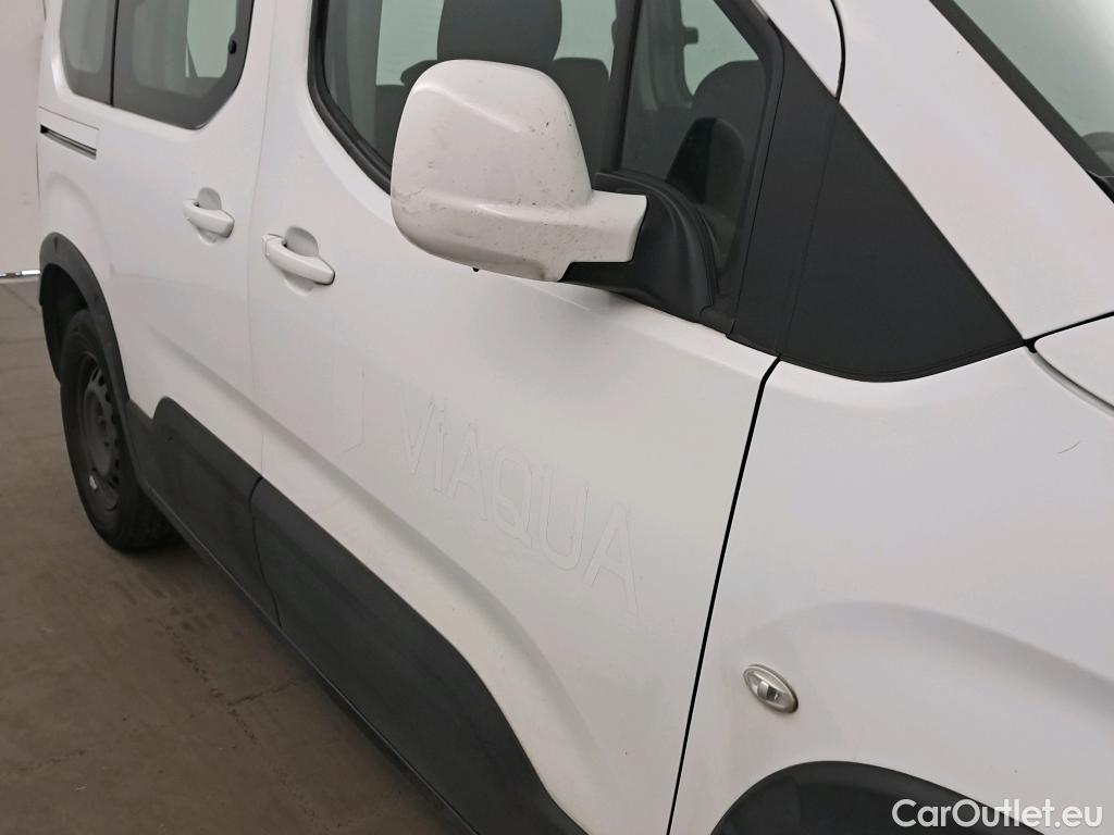  Peugeot  RIFTER PEUGEOT  / 2018 / 5P / monovolumen compacto Active Pack Standard BlueHDi 73kW #34