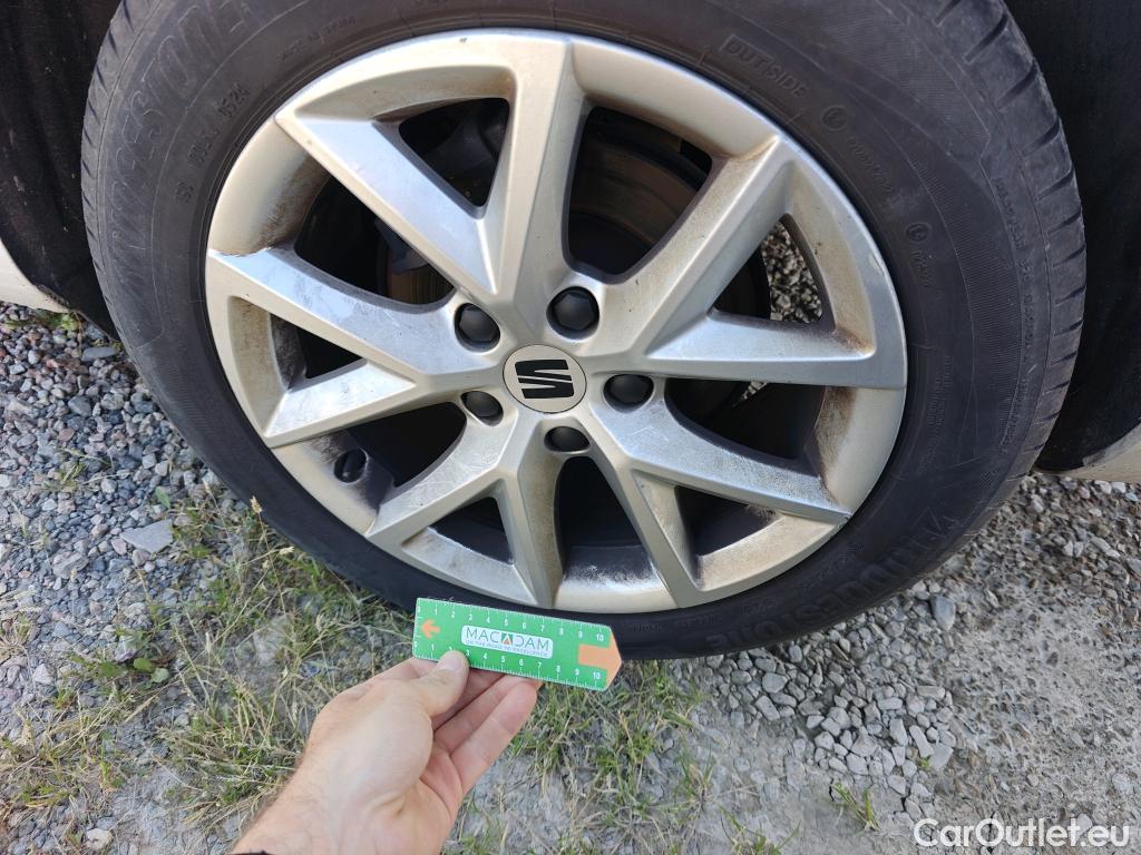  Seat  Leon SEAT Nuevo León / 2020 / 5P / berlina con portón 2.0 TDI 85kW S&S Style Go(SP) #77