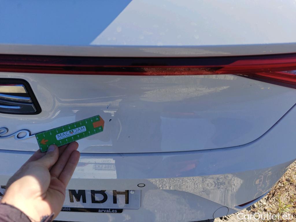  Seat  Leon SEAT Nuevo León / 2020 / 5P / berlina con portón 2.0 TDI 85kW S&S Style Go(SP) #25