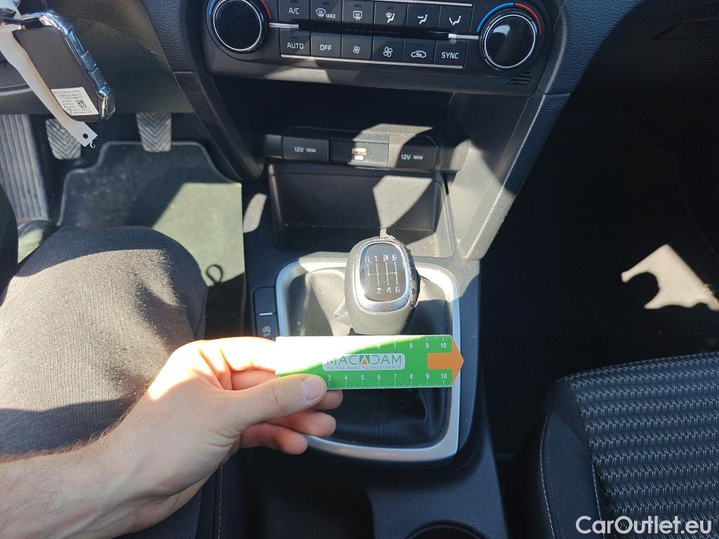  KIA  XCeed  Drive 1.0 T-GDI 120CV MT6 E6d #14