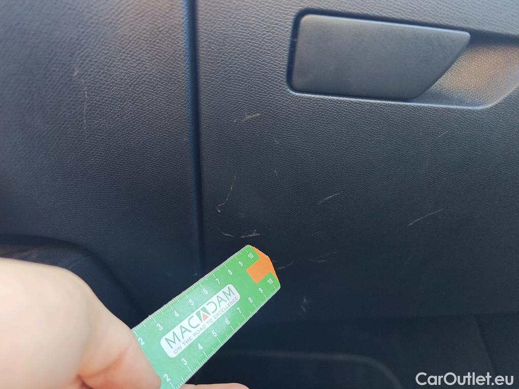  Seat  Leon SEAT Nuevo León / 2020 / 5P / berlina con portón 2.0 TDI 85kW S&S Style Go(SP) #53