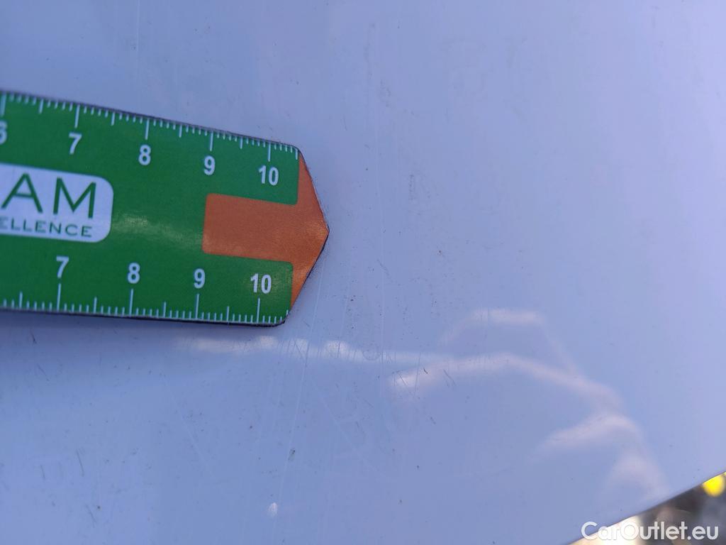  Seat  Leon SEAT Nuevo León / 2020 / 5P / berlina con portón 2.0 TDI 85kW S&S Style Go(SP) #4