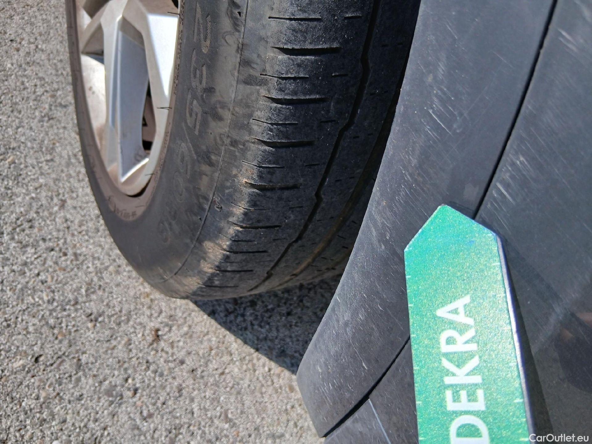  Audi  Q5  FYG 35 TDI advanced 2.0 TDI 165CV AT7 E6d #54