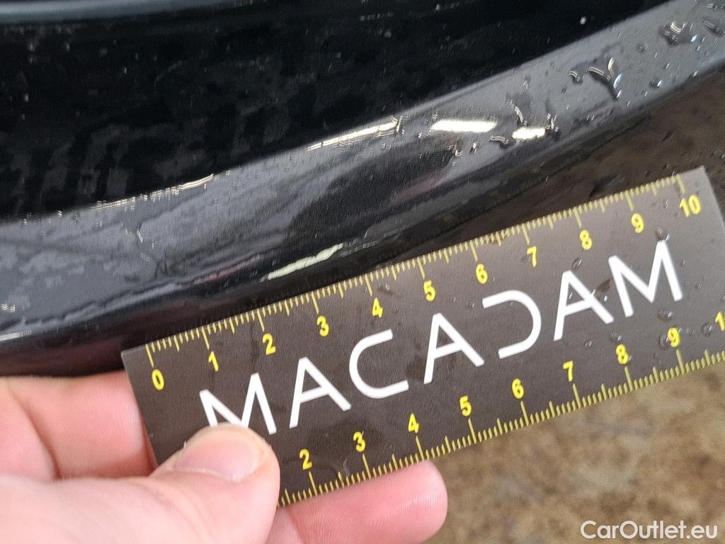  Bmw  Serie 1 BMW Série 1 / 2019 / 5P / Berline 116i Business Design #2