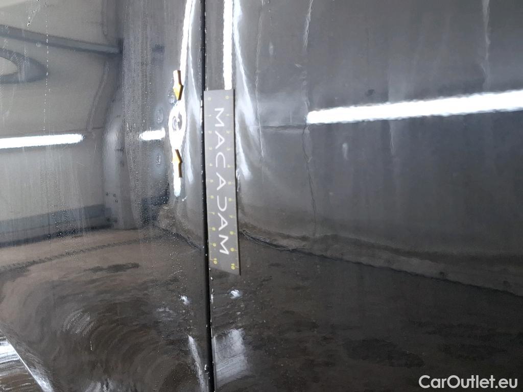  Bmw  Serie 1 BMW Série 1 / 2019 / 5P / Berline 116i Business Design #14