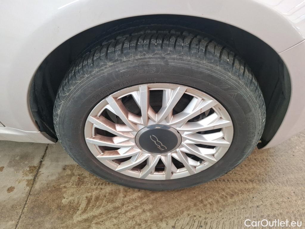  Fiat  500 FIAT C / 2015 / 2P / Cabriolet Hybrid 1.0 BSG 70 ch Dolcevita #8