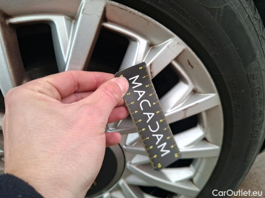  Fiat  500 FIAT C / 2015 / 2P / Cabriolet Hybrid 1.0 BSG 70 ch Dolcevita #11