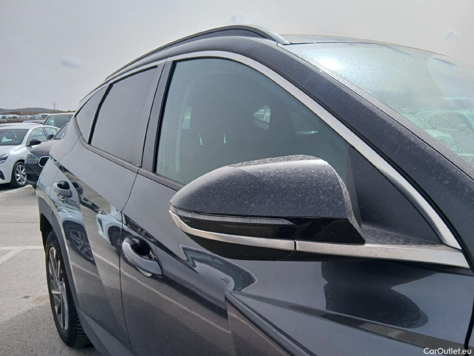  Hyundai  Tucson HYUNDAI  / 2020 / 5P / todoterreno 1.6 CRDI 100kW (136CV) 48V Tecno DCT 2C #40