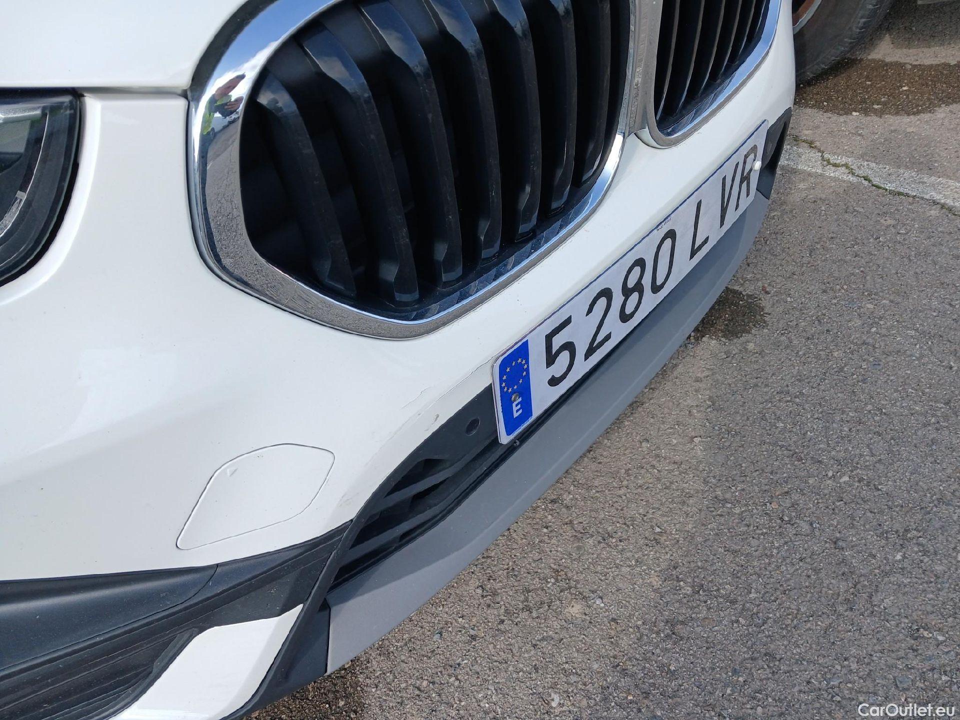  Bmw  X1 BMW  / 2019 / 5P / todoterreno sDrive18dA Corporate #1