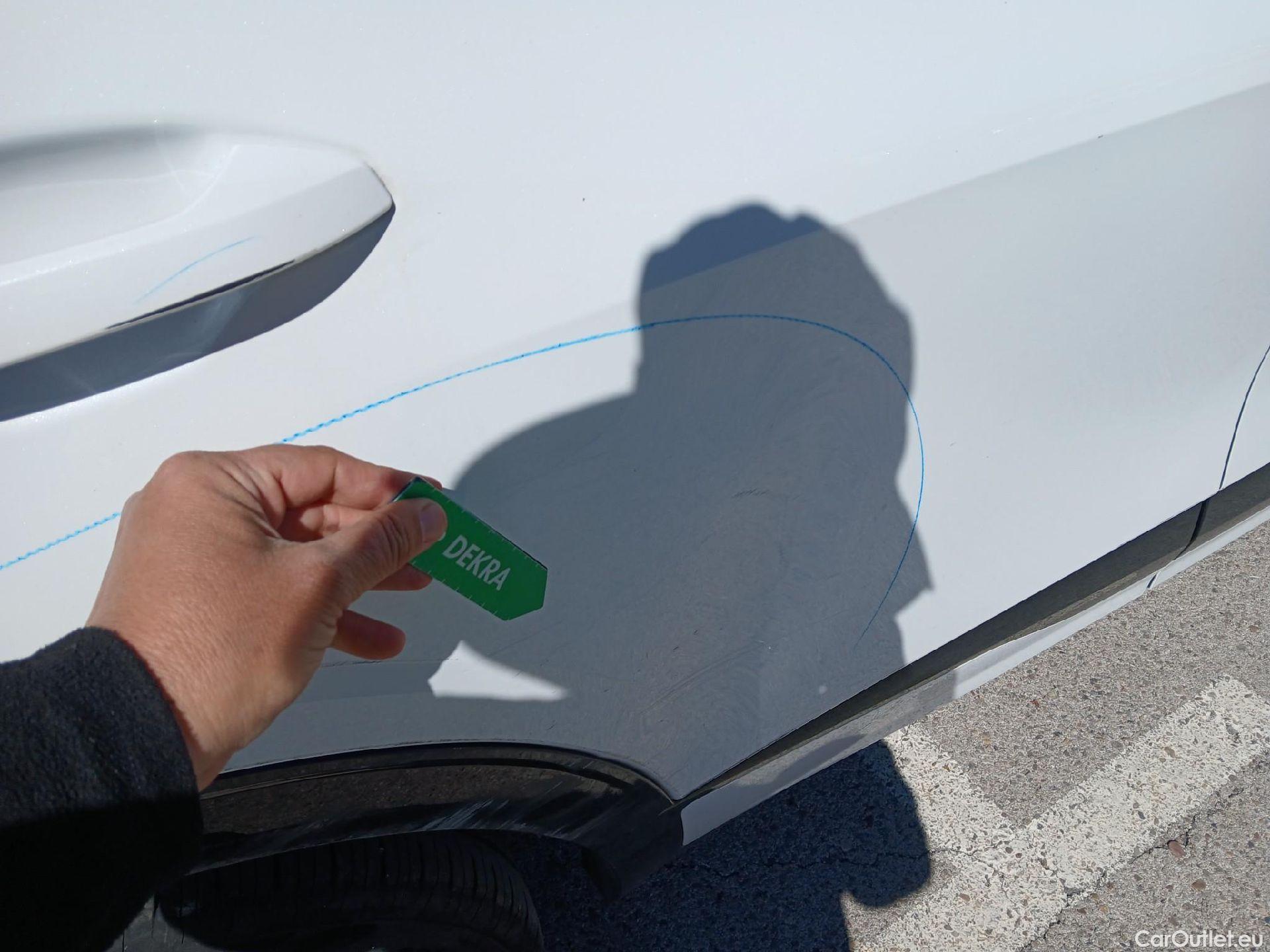  KIA  Sportage KIA  / 2022 / 5P / todoterreno 1.6 T-GDi HEV 171kW (230CV) GT-line 4X2 #15