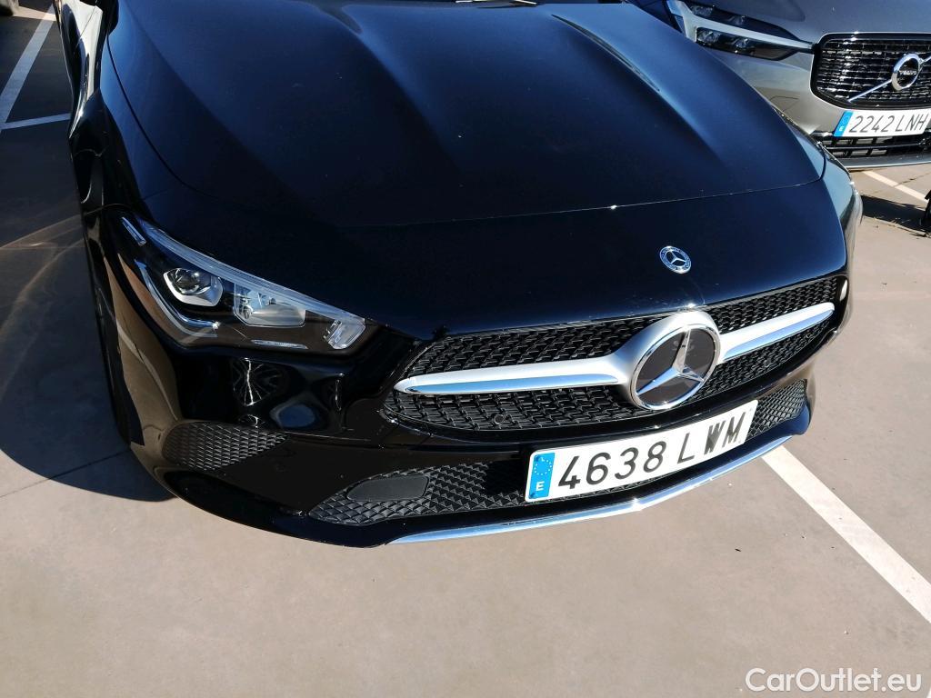  Mercedes  CLA-Klasse MERCEDES-BENZ CLA / 2019 / 4P / coupé CLA 200 D DCT #17