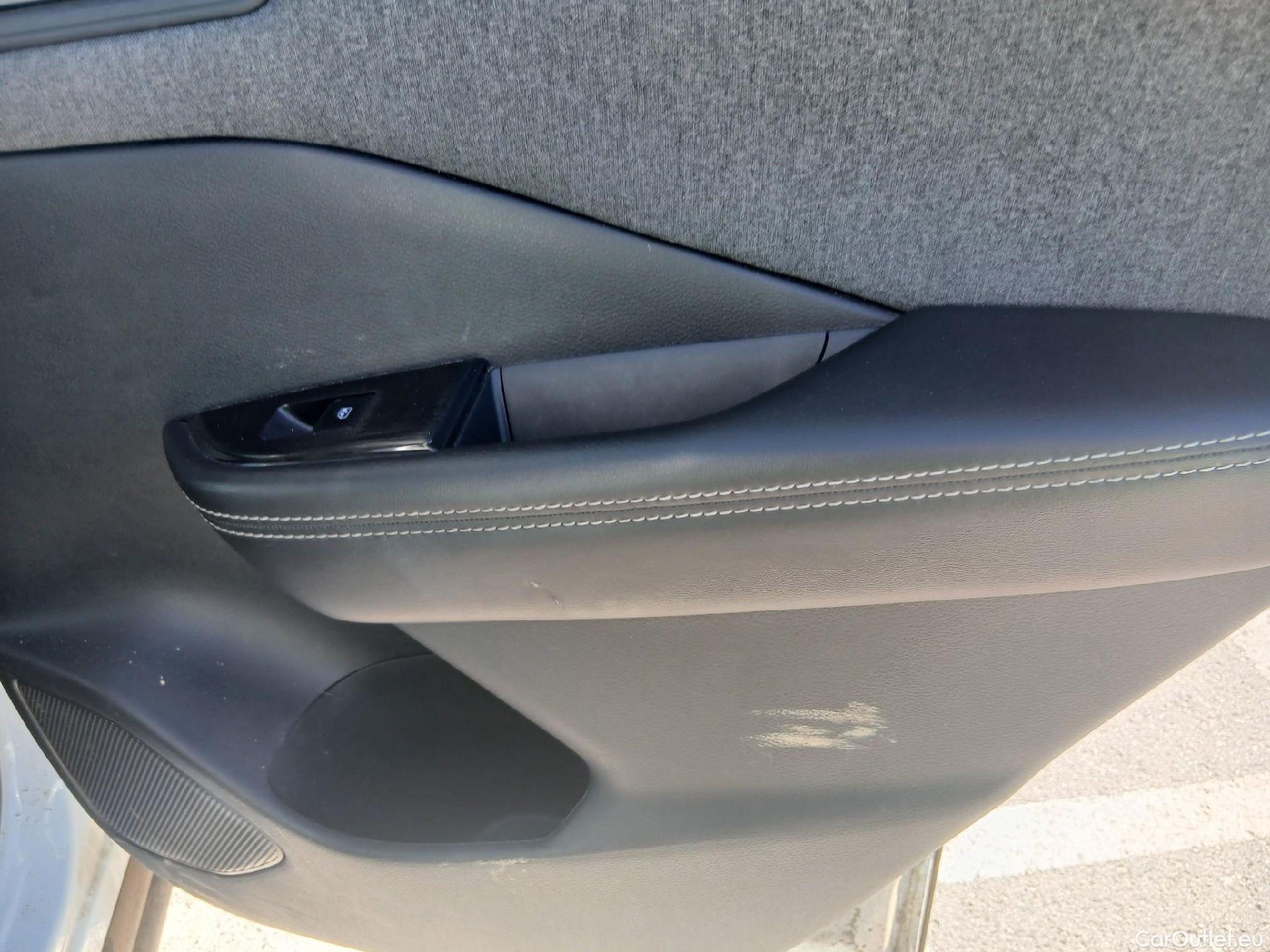  Nissan  Qashqai NISSAN  / 2024 / 5P / todoterreno DIG-T 103kW (140CV) mHEV 4x2 Acenta #10