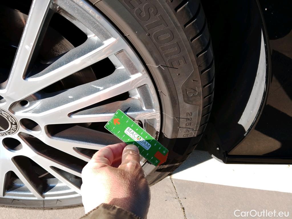  Mercedes  CLA-Klasse MERCEDES-BENZ CLA / 2019 / 4P / coupé CLA 200 D DCT #6