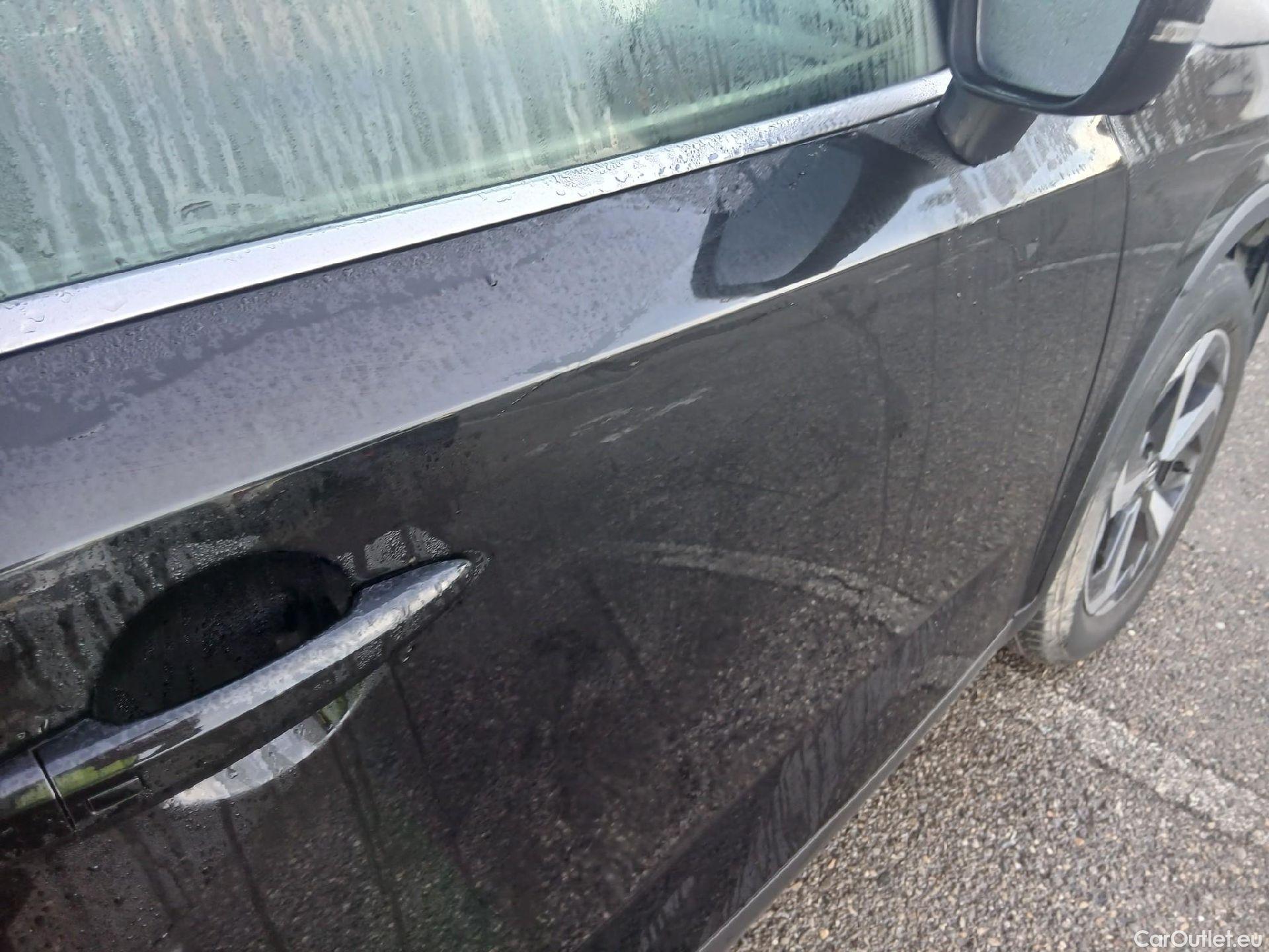  Nissan  Qashqai NISSAN  / 2021 / 5P / todoterreno DIG-T 116kW Xtronic N-Connecta #21