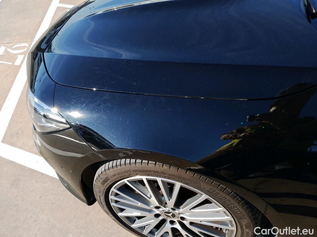  Mercedes  CLA-Klasse MERCEDES-BENZ CLA / 2019 / 4P / coupé CLA 200 D DCT #15