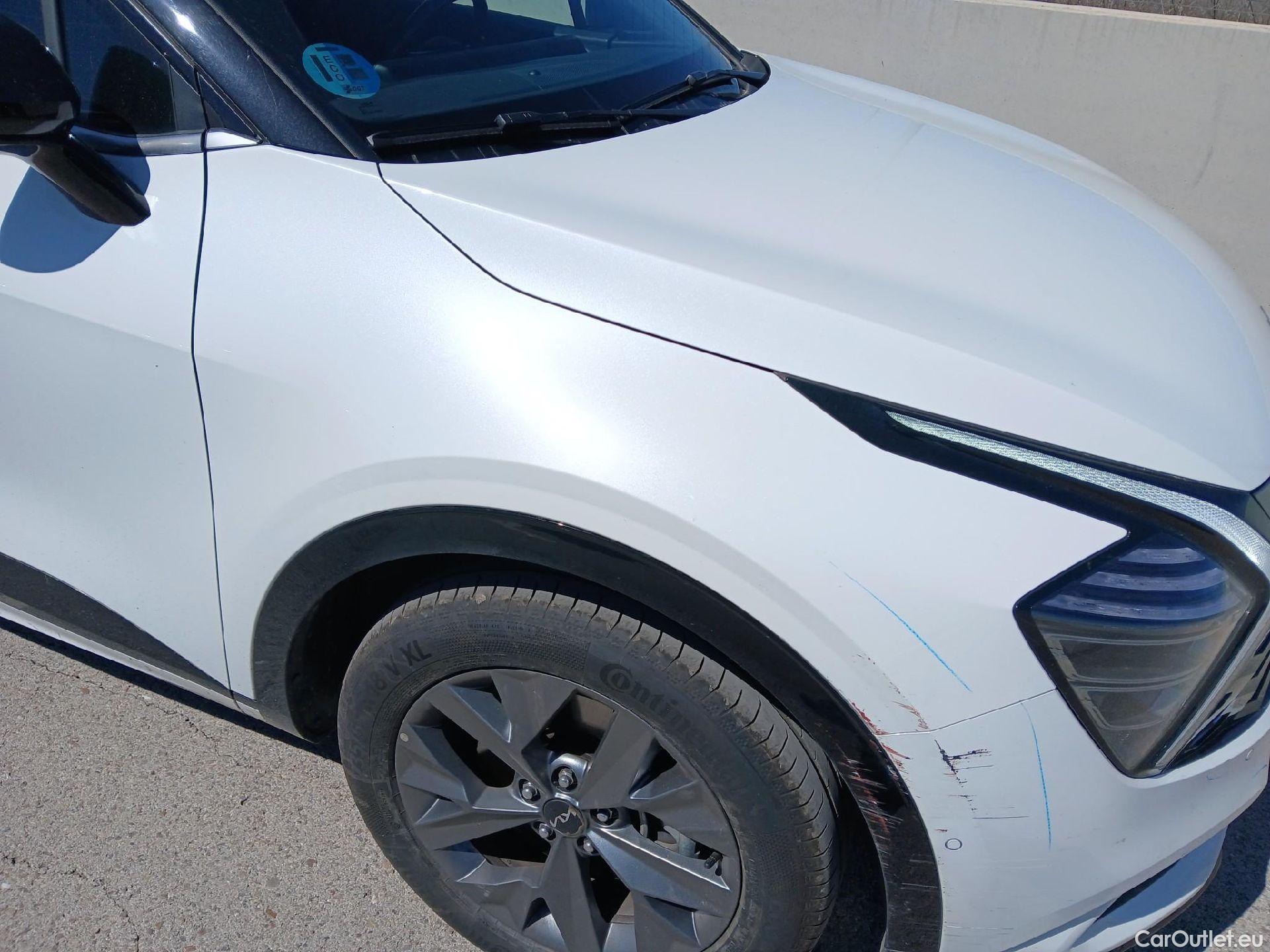  KIA  Sportage KIA  / 2022 / 5P / todoterreno 1.6 T-GDi HEV 171kW (230CV) GT-line 4X2 #21