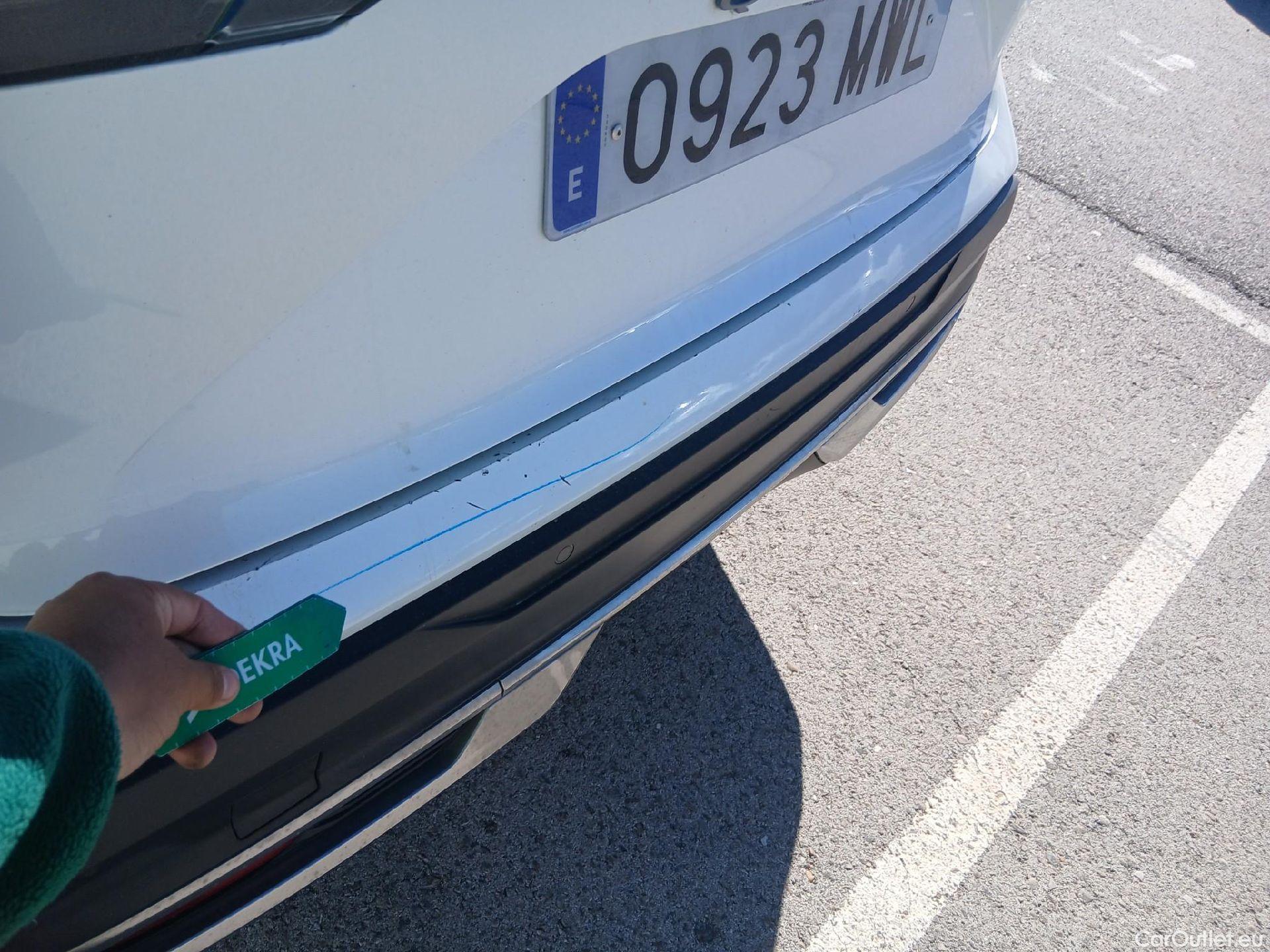  Nissan  Qashqai NISSAN  / 2024 / 5P / todoterreno DIG-T 103kW (140CV) mHEV 4x2 Acenta #17