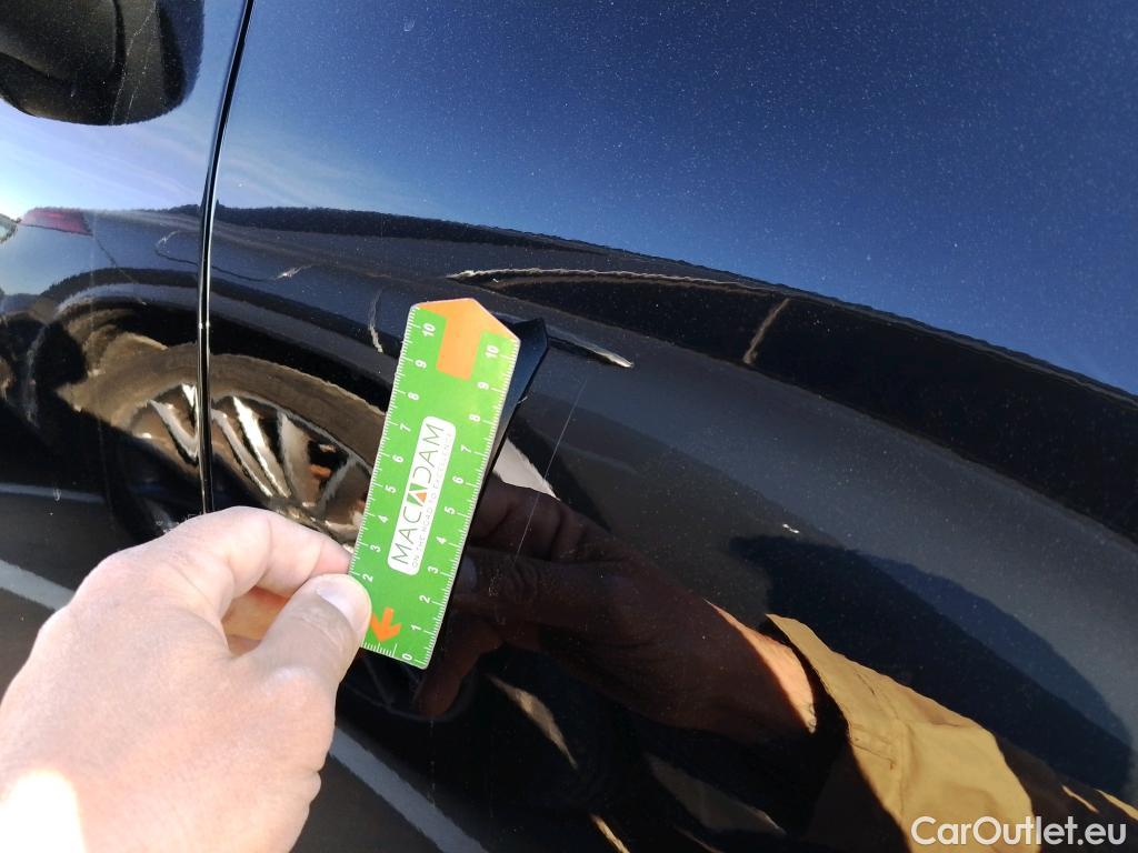  Mercedes  CLA-Klasse MERCEDES-BENZ CLA / 2019 / 4P / coupé CLA 200 D DCT #12