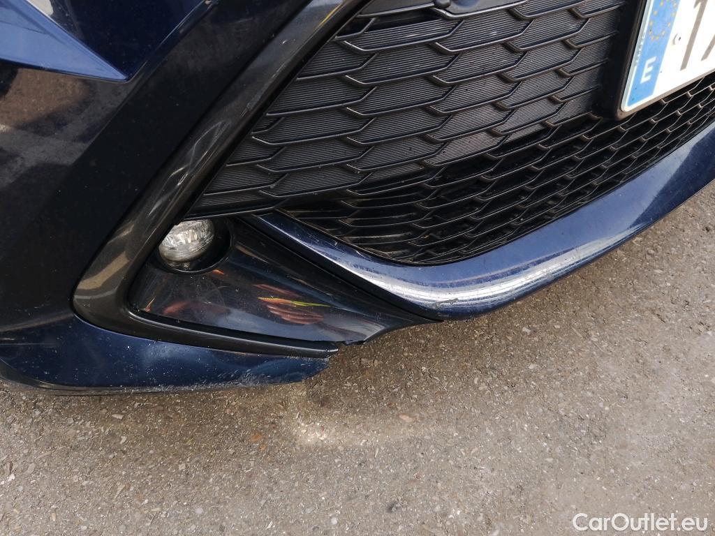  Toyota  Corolla TOYOTA  / 2019 / 5P / familiar 2.0 180H STYLE E-CVT TOURING SPORT #25