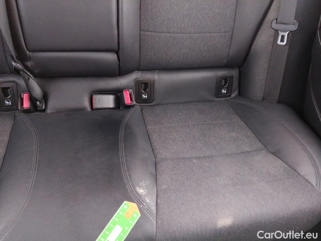  Toyota  Corolla TOYOTA  / 2019 / 5P / familiar 2.0 180H STYLE E-CVT TOURING SPORT #43