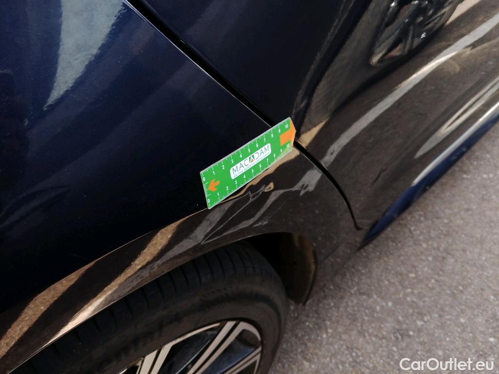  Toyota  Corolla TOYOTA  / 2019 / 5P / familiar 2.0 180H STYLE E-CVT TOURING SPORT #24