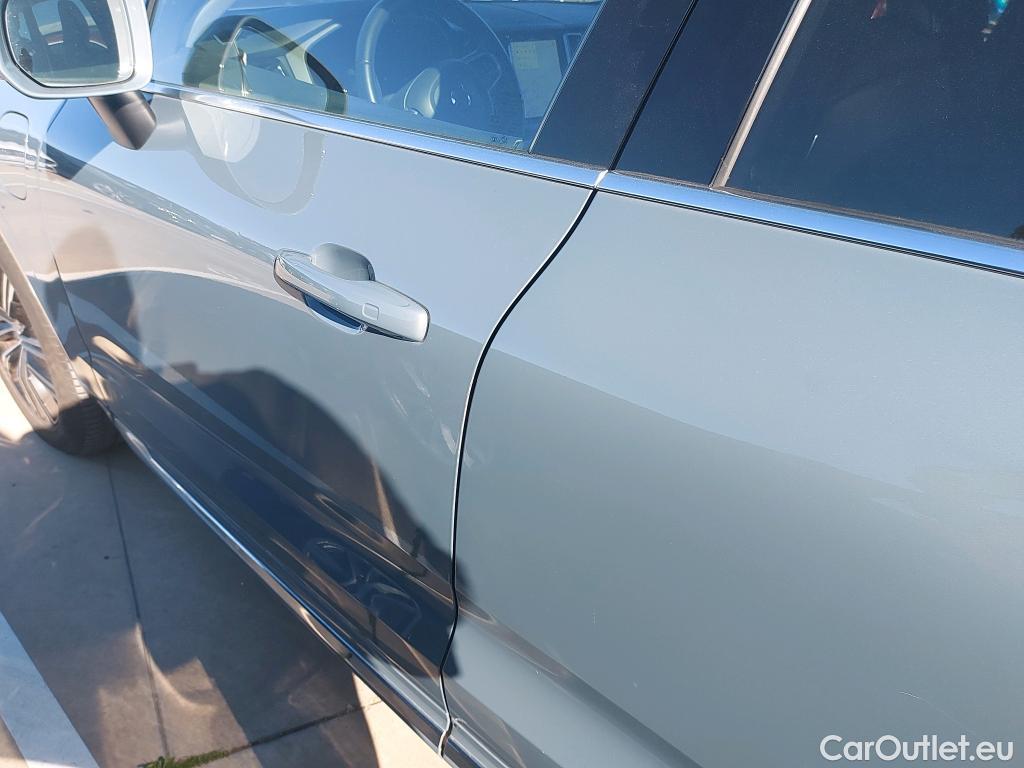  Volvo  XC60 VOLVO  / 2017 / 5P / todoterreno 2.0 T6 AWD Recharge Inscription Exp Auto #14