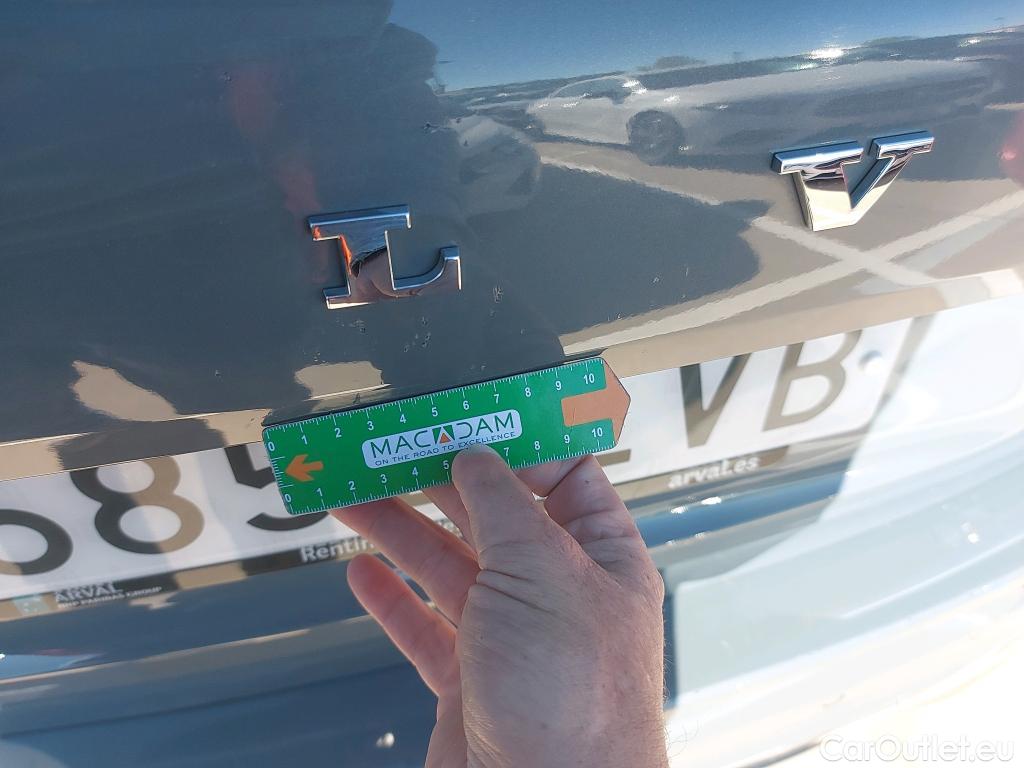  Volvo  XC60 VOLVO  / 2017 / 5P / todoterreno 2.0 T6 AWD Recharge Inscription Exp Auto #2