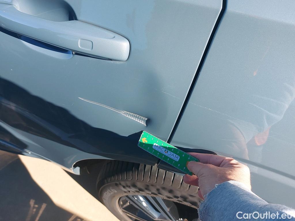  Volvo  XC60 VOLVO  / 2017 / 5P / todoterreno 2.0 T6 AWD Recharge Inscription Exp Auto #4