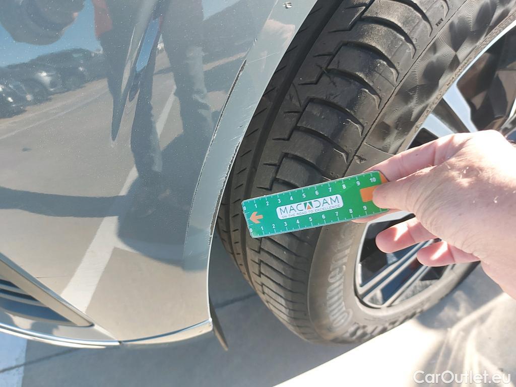  Volvo  XC60 VOLVO  / 2017 / 5P / todoterreno 2.0 T6 AWD Recharge Inscription Exp Auto #21