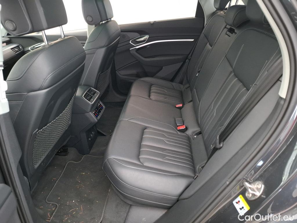  Audi  Q8  e-tron 55 quattro Avus 114kWh BVA #5