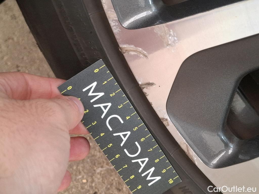  Audi  E-TRON AUDI  Sportback / 2019 / 5P / SUV 55 Quattro Avus #13