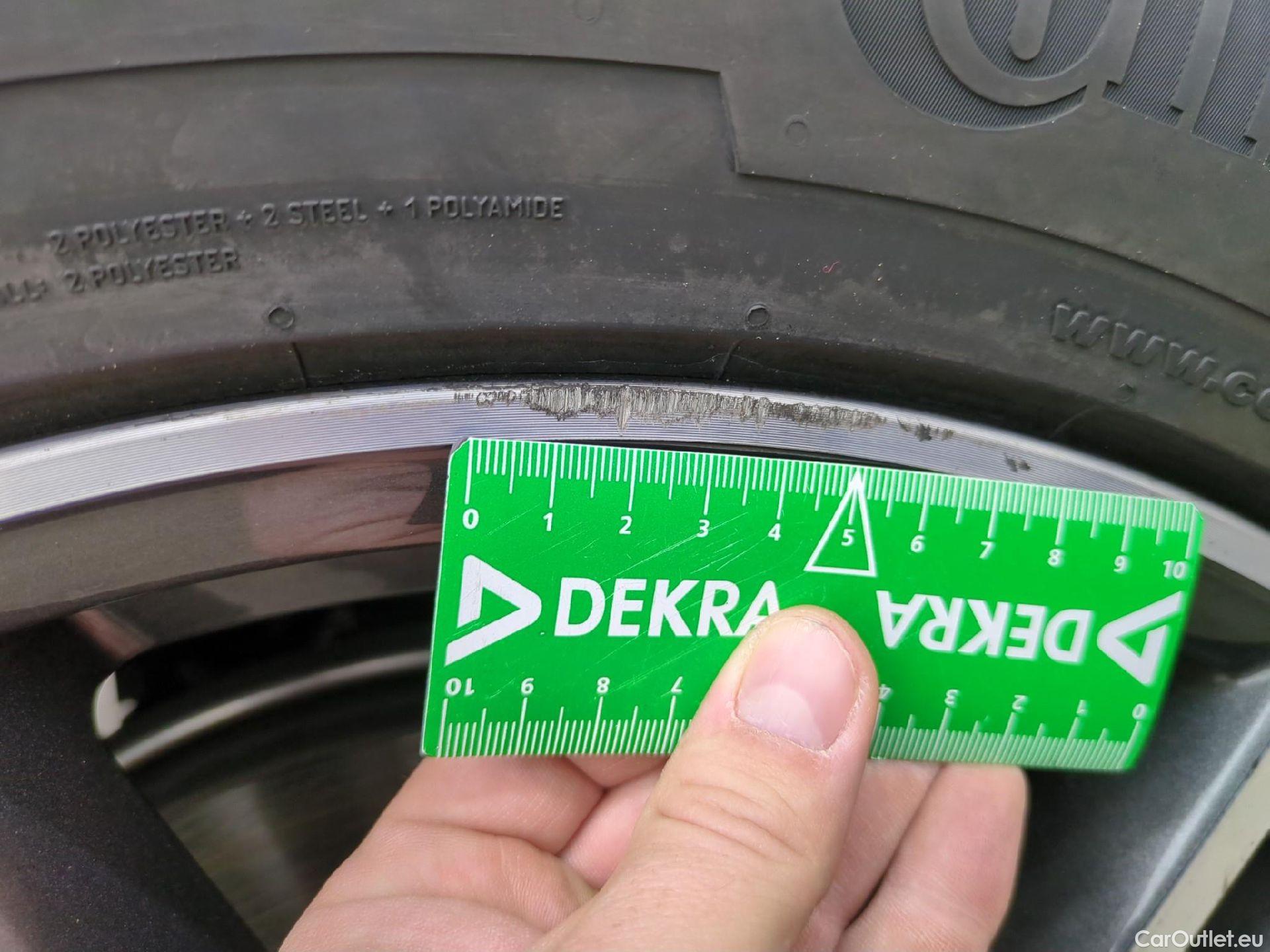  Audi  Q5 AUDI  / 2020 / 5P / SUV 50 TFSI e 299 QTT S TRONIC 7 AVUS #12