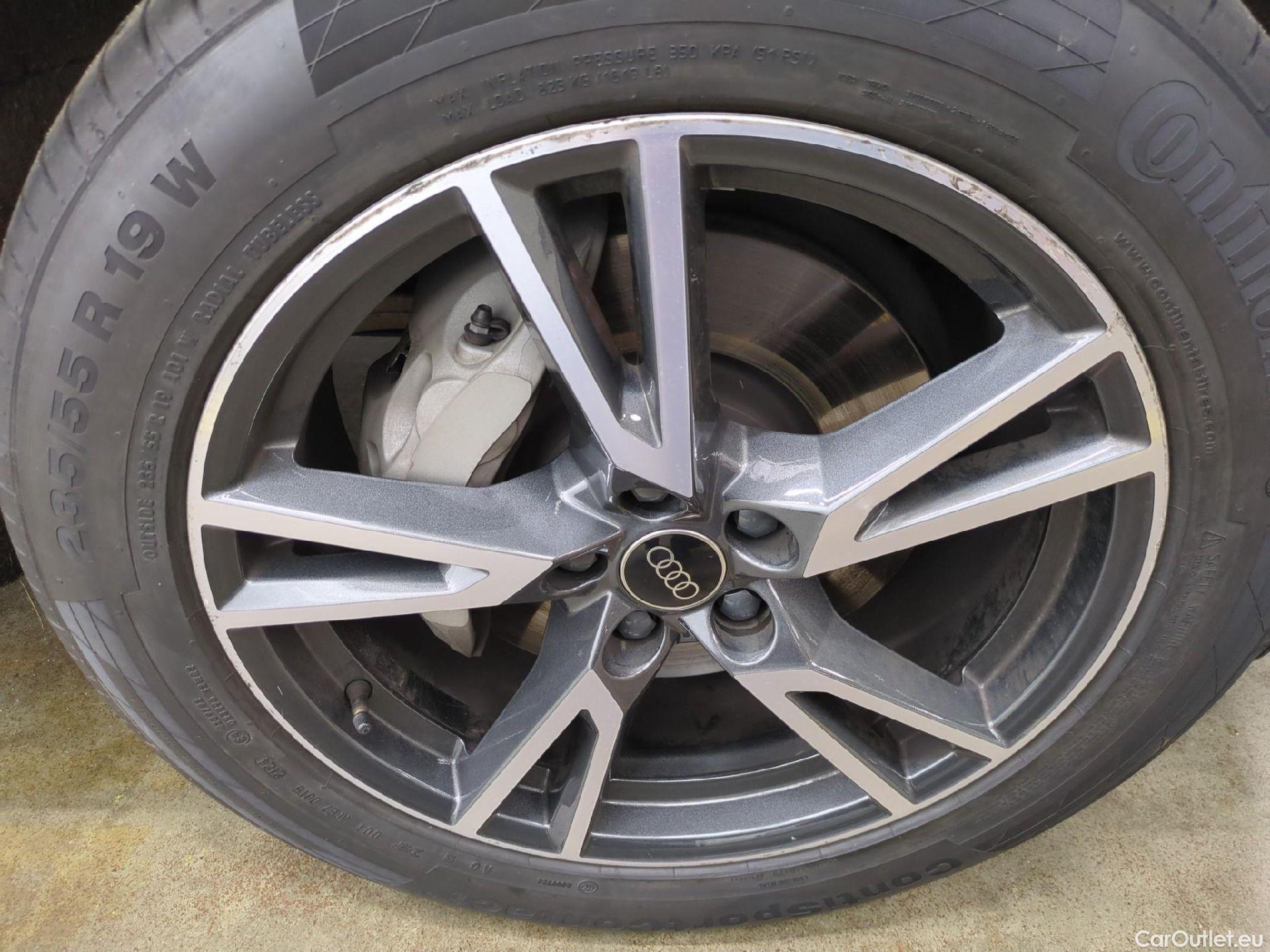  Audi  Q5 AUDI  / 2020 / 5P / SUV 50 TFSI e 299 QTT S TRONIC 7 AVUS #6