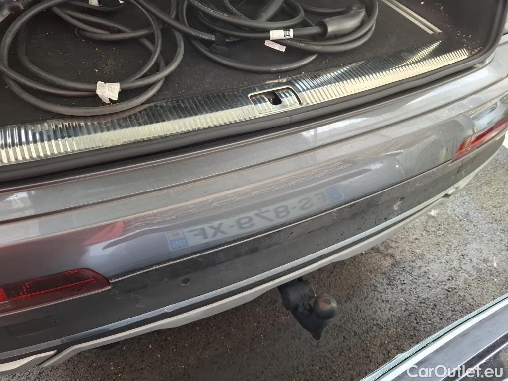  Audi  Q7 AUDI  / 2019 / 5P / SUV 55 TFSIe 380ch quattro Tiptronic8 Avus #41