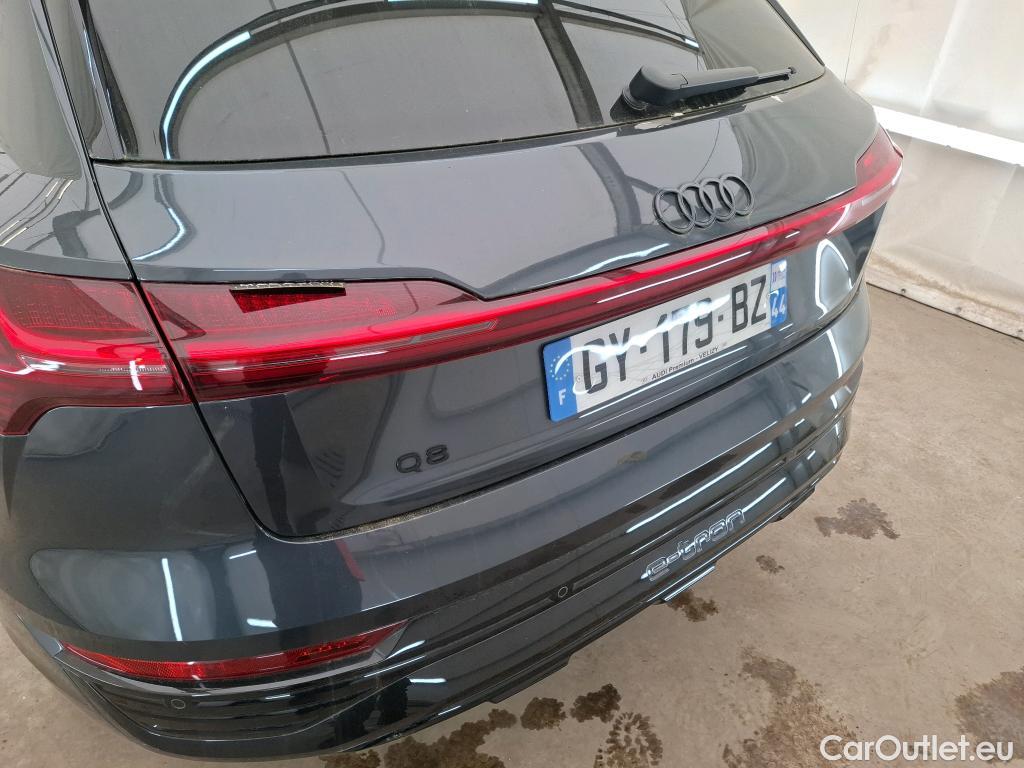  Audi  Q8  e-tron 55 quattro Avus 114kWh BVA #1