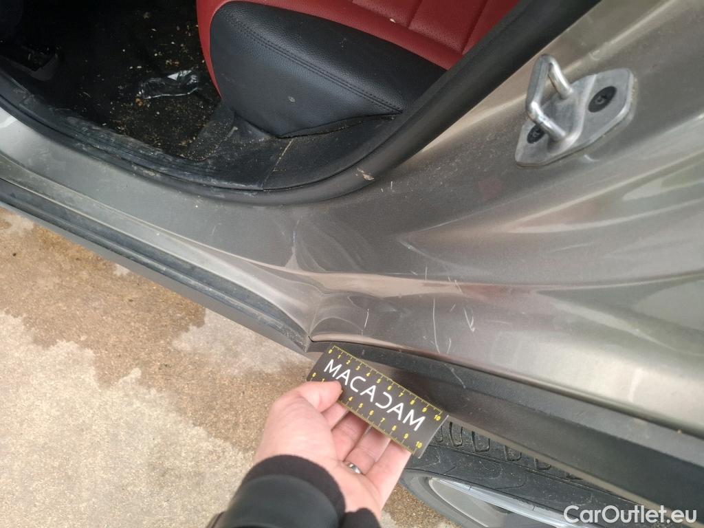  Mercedes  G-Klasee MERCEDES-BENZ GLC Coupe / 2019 / 5P / Coupé GLC 300 e AMG Line 4Matic #49