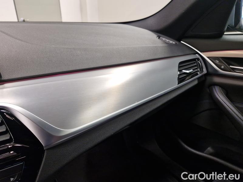  Bmw  Serie 5  Touring  (G31) (2017) 530i Touring  xDrive AT #14