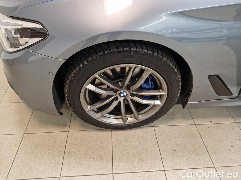  Bmw  Serie 5  Touring  (G31) (2017) 530i Touring  xDrive AT #15