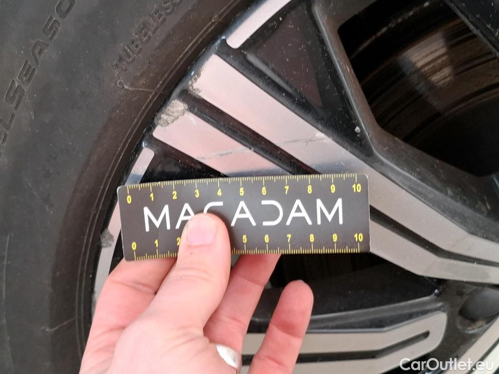  Volvo  XC90 VOLVO  / 2019 / 5P / SUV Recharge T8 AWD GT 8 Inscription #32