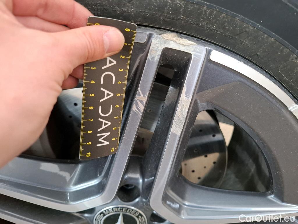  Mercedes  G-Klasee MERCEDES-BENZ GLC Coupe / 2019 / 5P / Coupé 2.0 GLC 300 E AMG LINE 4MATIC #3