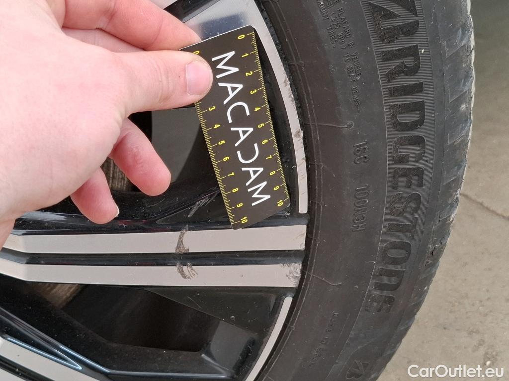  Volvo  XC90 VOLVO  / 2019 / 5P / SUV Recharge T8 AWD GT 8 Inscription #42