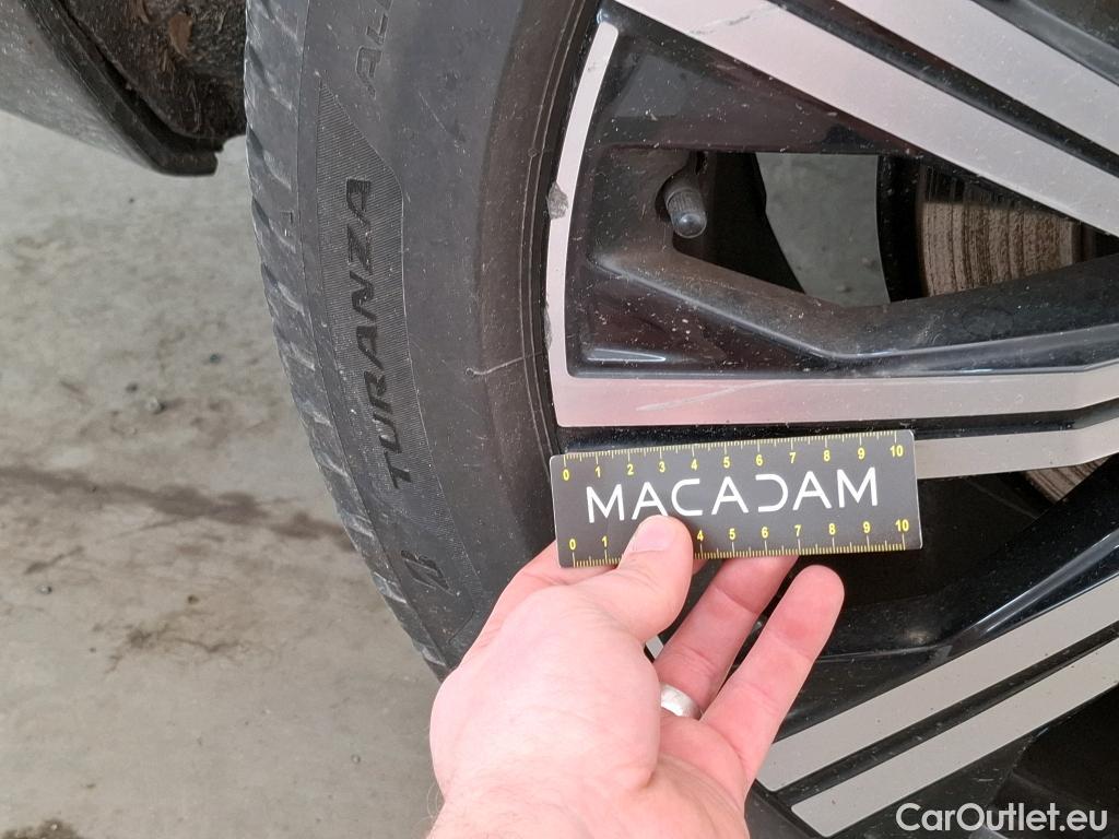  Volvo  XC90 VOLVO  / 2019 / 5P / SUV Recharge T8 AWD GT 8 Inscription #33