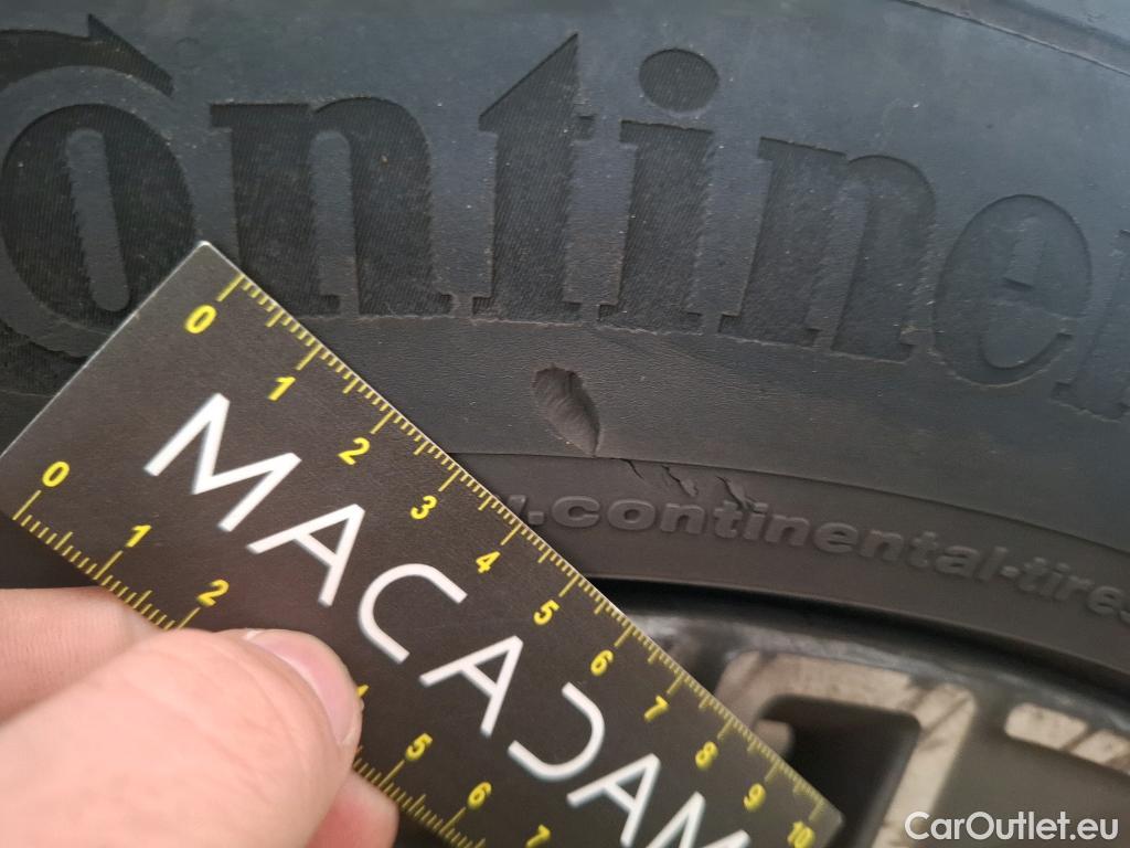  Mercedes  G-Klasee MERCEDES-BENZ GLC Coupe / 2019 / 5P / Coupé GLC 300 e AMG Line 4Matic #18