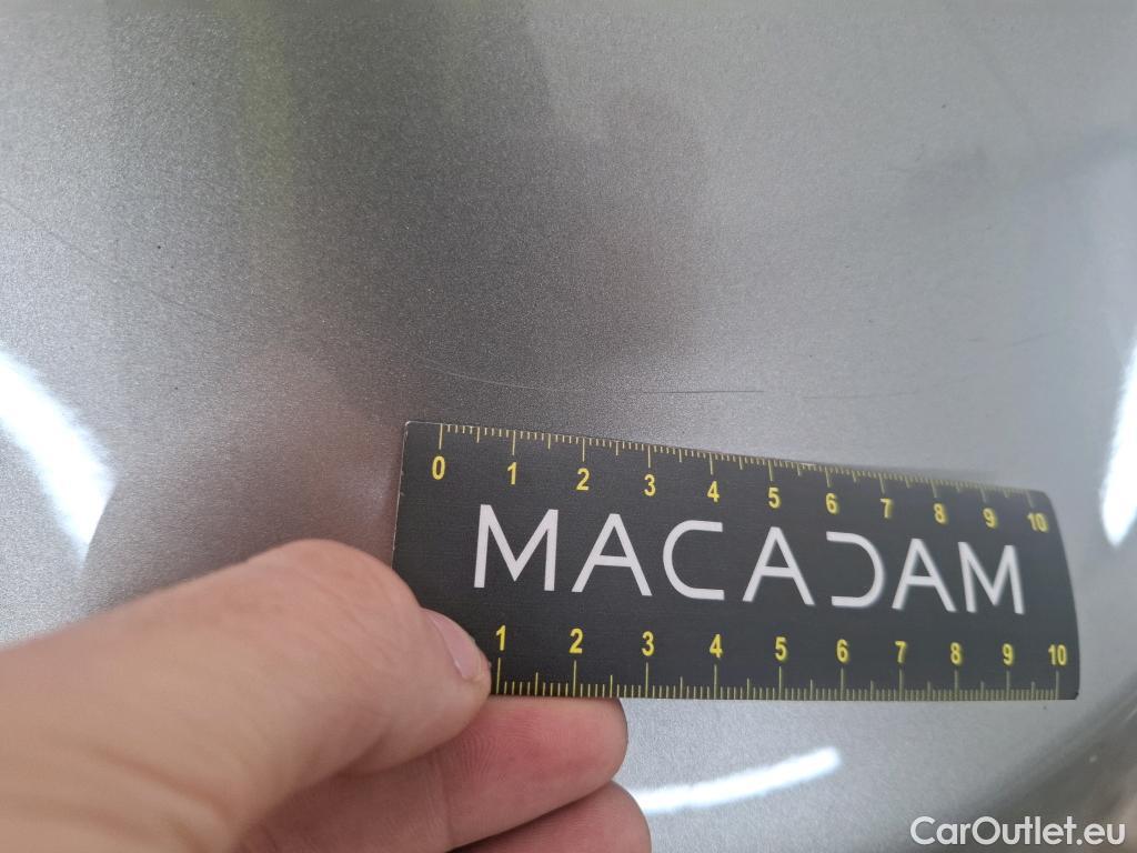  Mercedes  G-Klasee MERCEDES-BENZ GLC Coupe / 2019 / 5P / Coupé GLC 300 e AMG Line 4Matic #33