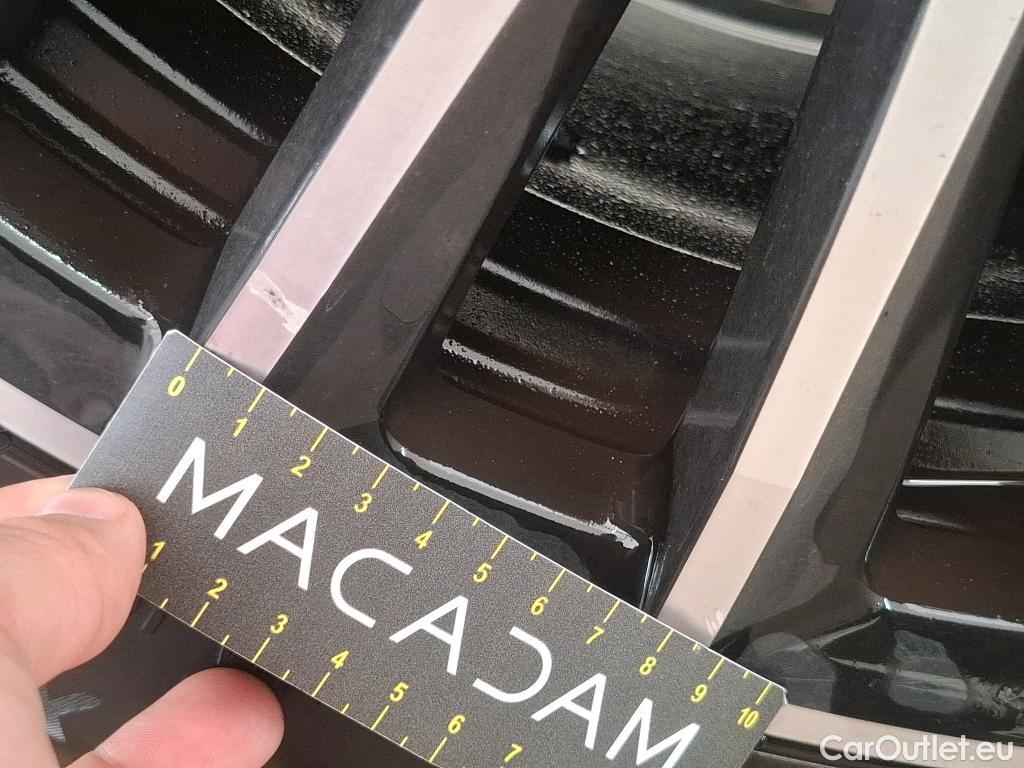  Mercedes  G-Klasee MERCEDES-BENZ GLC Coupe / 2023 / 5P / Coupé GLC 400 e AMG Line 4MATIC #28