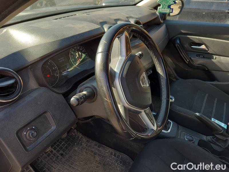  Dacia  Duster  II (01.2018->)  BdCi 115 4x4 Comfort #1