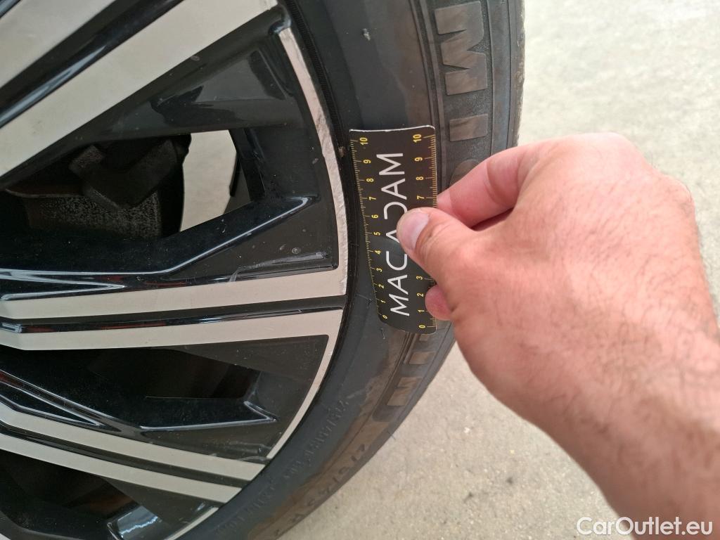  Volvo  XC90  Inscription Recharge Plug-In Hybrid AWD 2.0 T8 Twin Engine 390CV BVA8 7 Sieges E6d #10