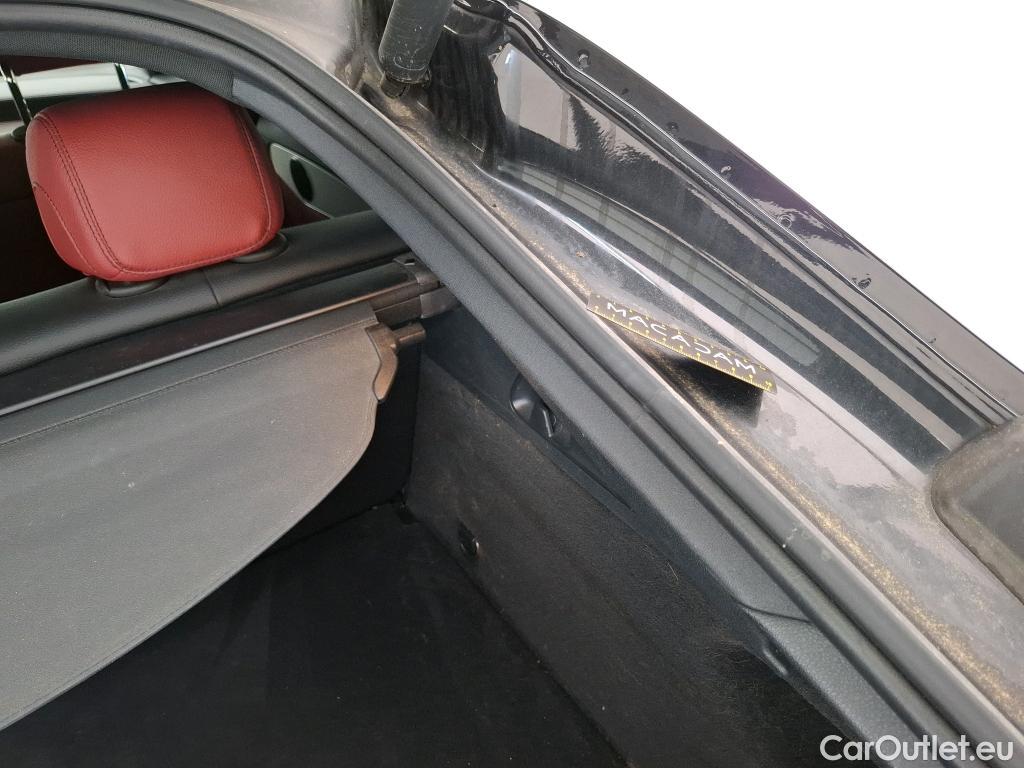  Mercedes  G-Klasee MERCEDES-BENZ GLC Coupe / 2019 / 5P / Coupé 2.0 GLC 300 E AMG LINE 4MATIC #7