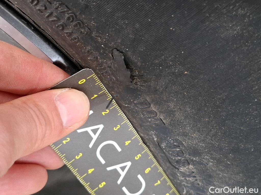  Mercedes  G-Klasee MERCEDES-BENZ GLC Coupe / 2019 / 5P / Coupé 2.0 GLC 300 E AMG LINE 4MATIC #12