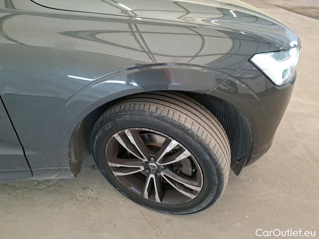  Volvo  XC60 VOLVO  5p SUV T8 TWE 390 Geartronic 8 Business Exe #19